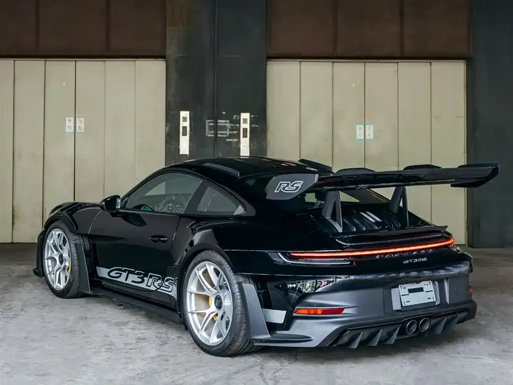 Porsche 911 2024 из CN, фото 6