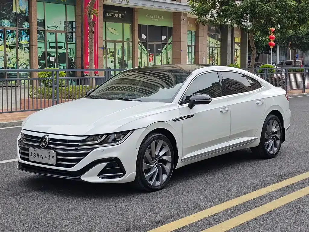 Volkswagen CC 2021 из CN, фото 1