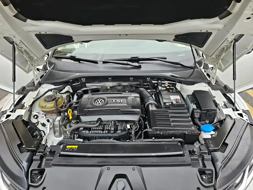 Volkswagen CC 2021 из CN, фото 10