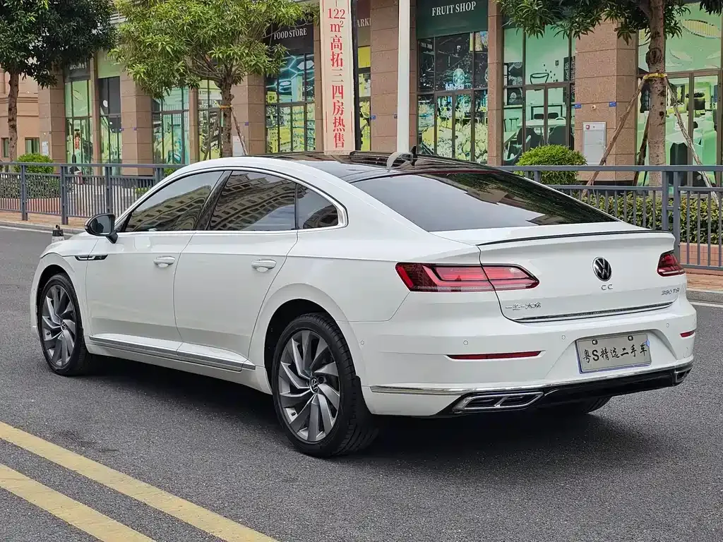 Volkswagen CC 2021 из CN, фото 4