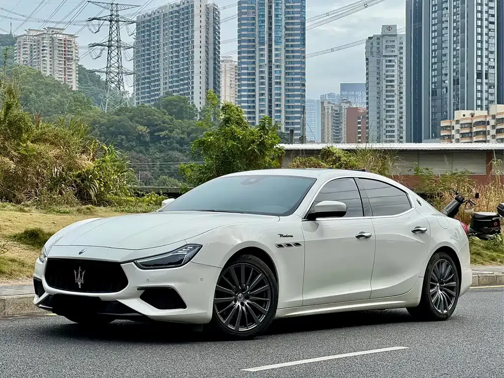 Maserati Ghibli 2022 из CN, фото 1