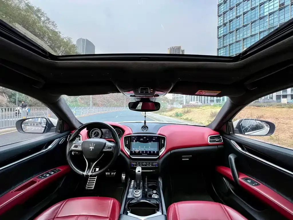 Maserati Ghibli 2022 из CN, фото 7