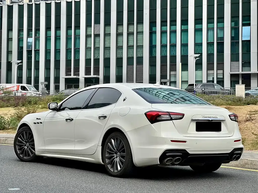 Maserati Ghibli 2022 из CN, фото 9