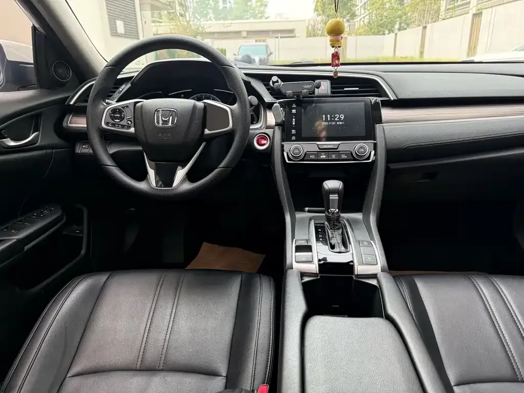 Honda Civic 2021 из CN, фото 10