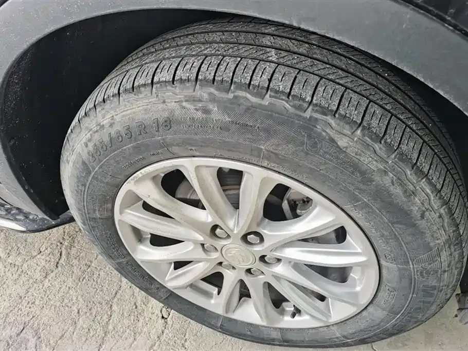 Buick Enclave 2021 из CN, фото 6