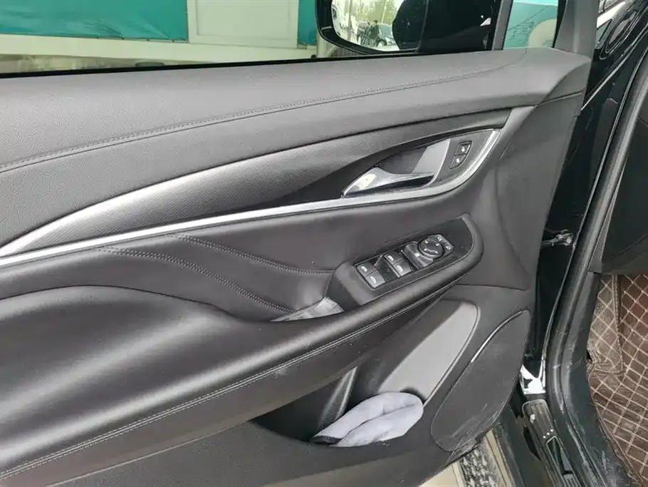 Buick Enclave 2021 из CN, фото 7