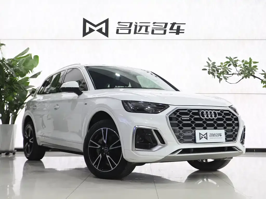 Audi Q5L 2021 из CN, фото 3