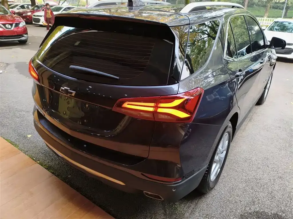 Chevrolet Equinox 2024 из CN, фото 7