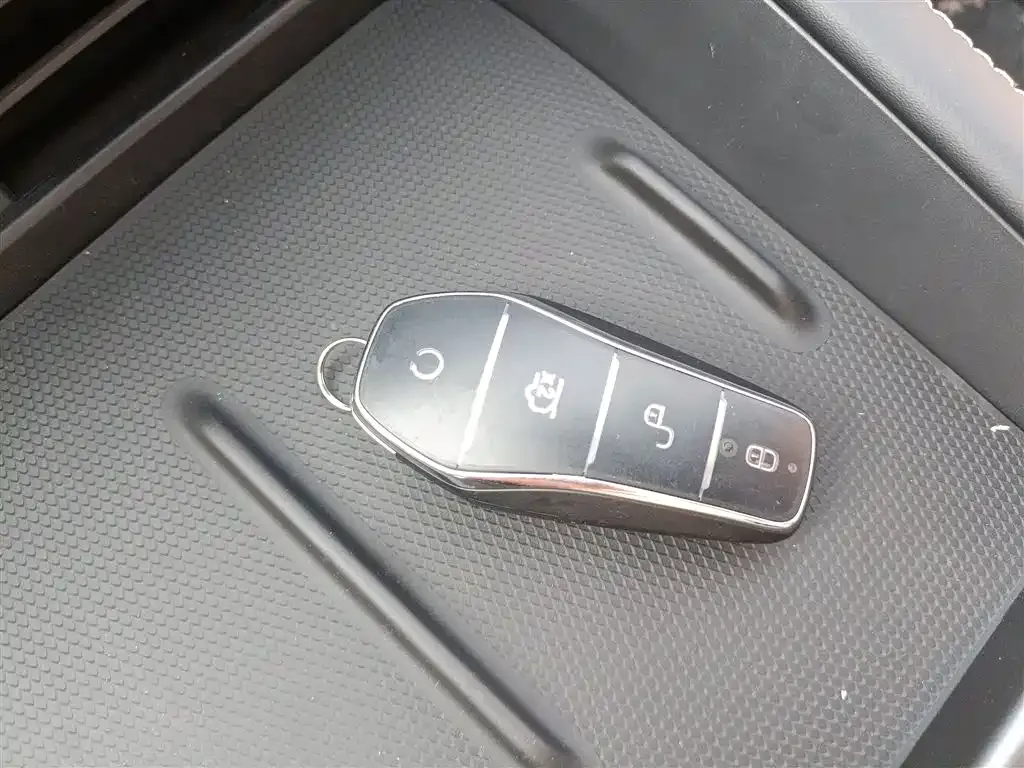 BYD Seal 06 NEV 2025 из CN, фото 9