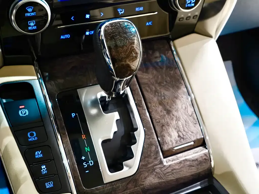 Toyota Vellfire 2021 из CN, фото 7
