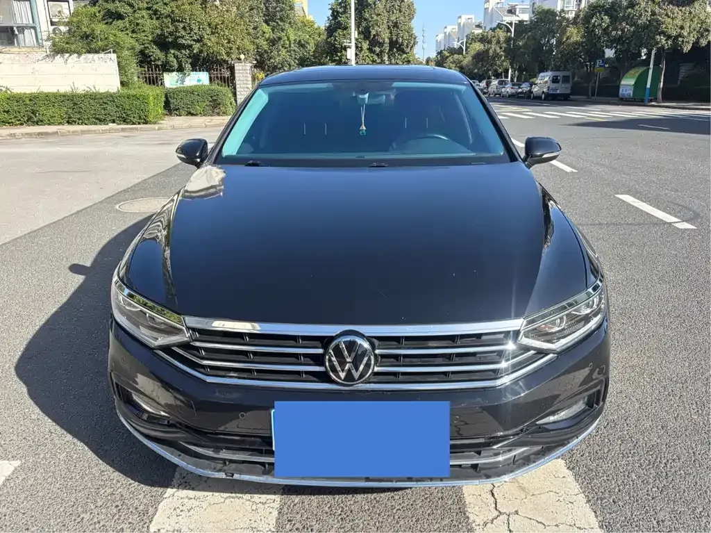 Volkswagen Magotan 2022 из CN, фото 1