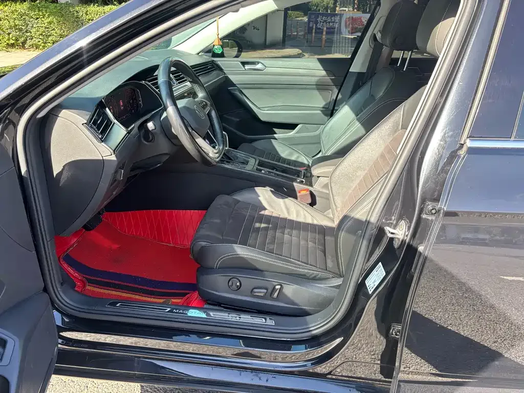 Volkswagen Magotan 2022 из CN, фото 4