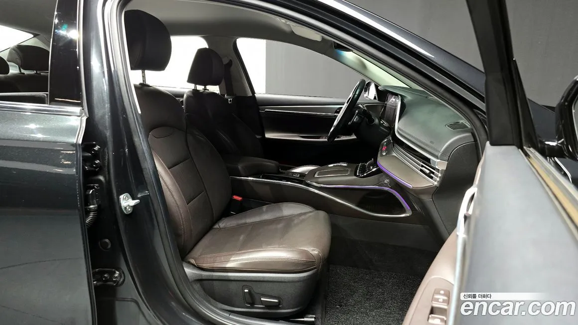 Hyundai Grandeur — фото 10