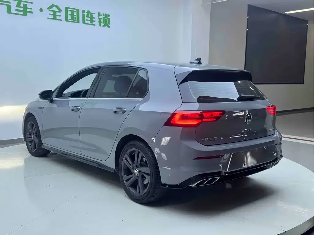 Volkswagen Golf 2022 из CN, фото 4