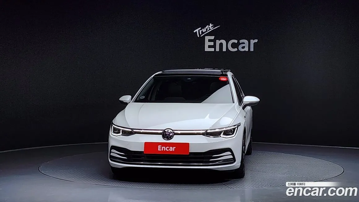 Volkswagen Golf 2022 из KR, фото 3