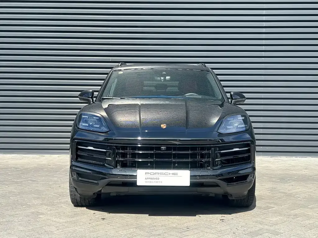 Porsche Cayenne Hybrid 2024 из CN, фото 2
