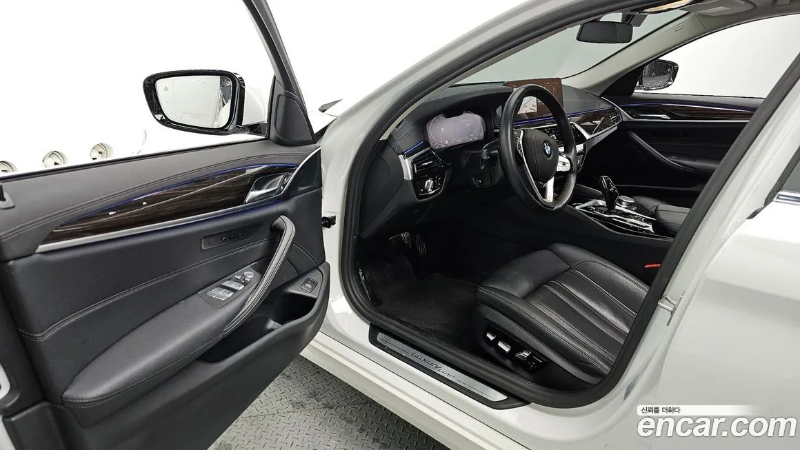 BMW 5-Series 2022 из KR, фото 10