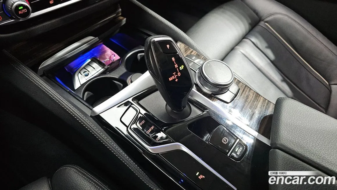 BMW 5-Series 2022 из KR, фото 9