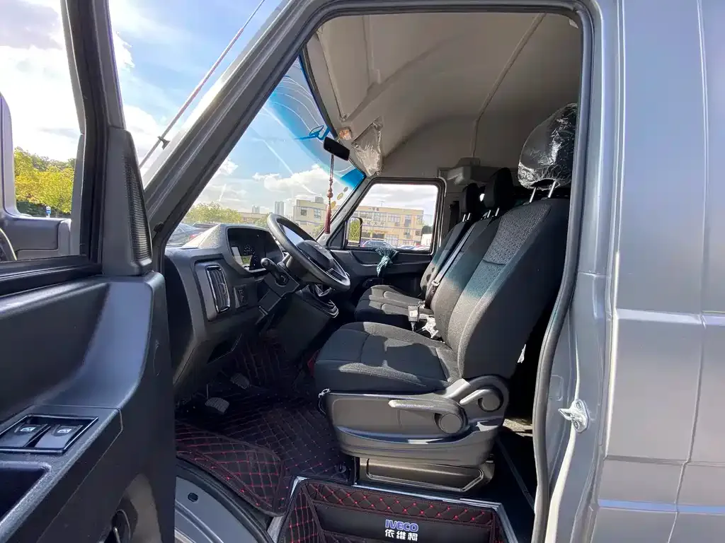 IVECO Daily 2024 из CN, фото 5