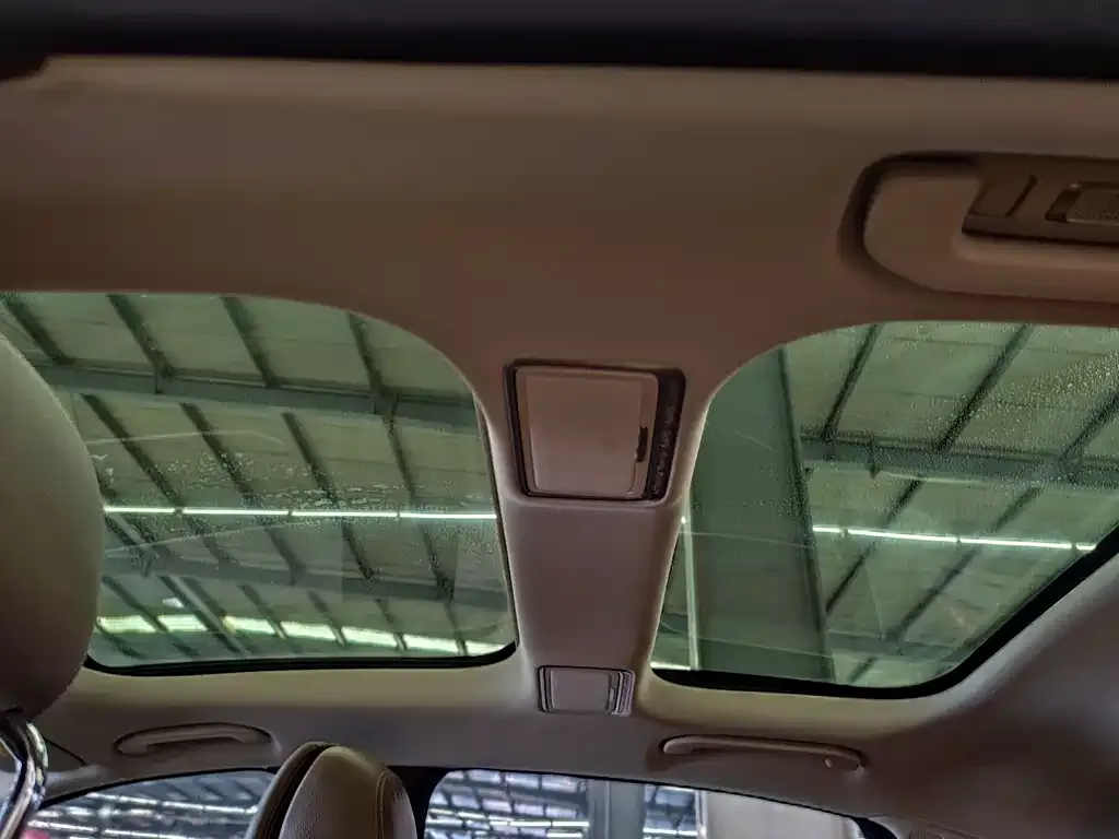 Mercedes-Benz E-Class 2021 из CN, фото 9