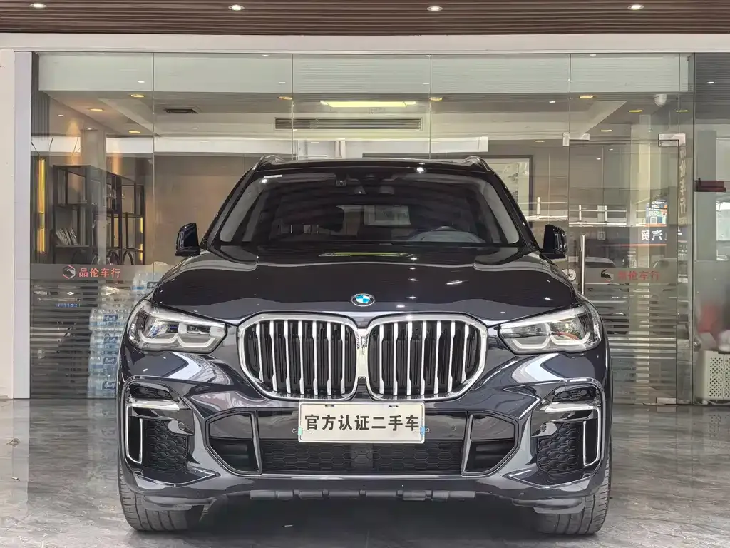 BMW X5 — фото 2