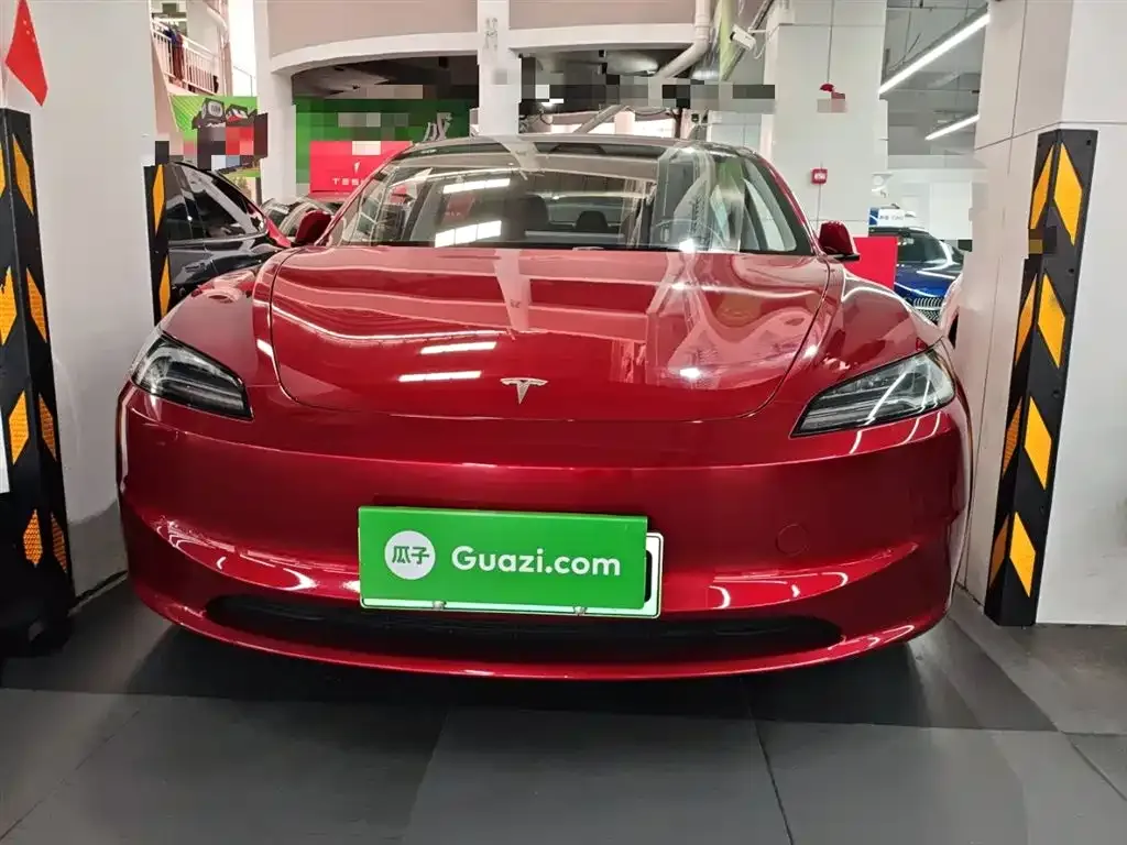 Tesla Model 3 2023 из CN, фото 3