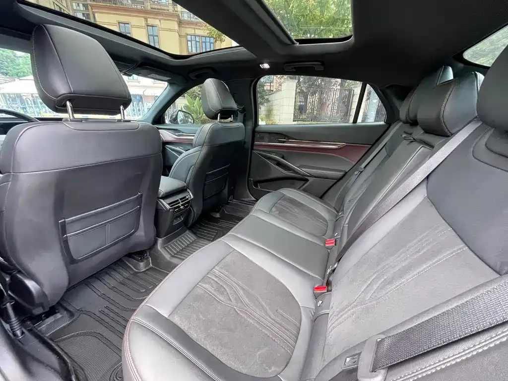 Ford Mondeo 2023 из CN, фото 7
