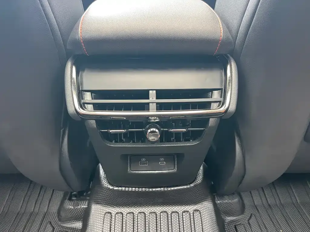 Ford Mondeo 2023 из CN, фото 8