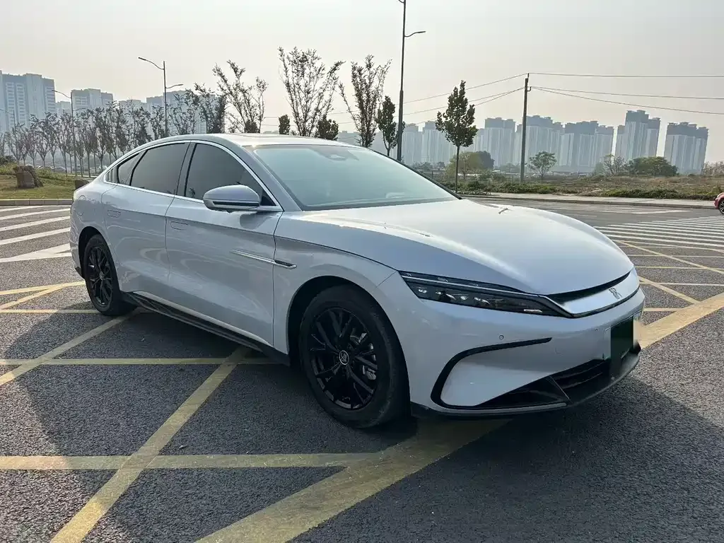 BYD Han 2025 из CN, фото 3
