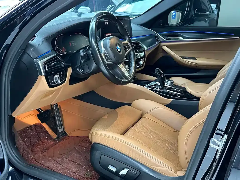 BMW 5 Series (Import) 2022 из CN, фото 6