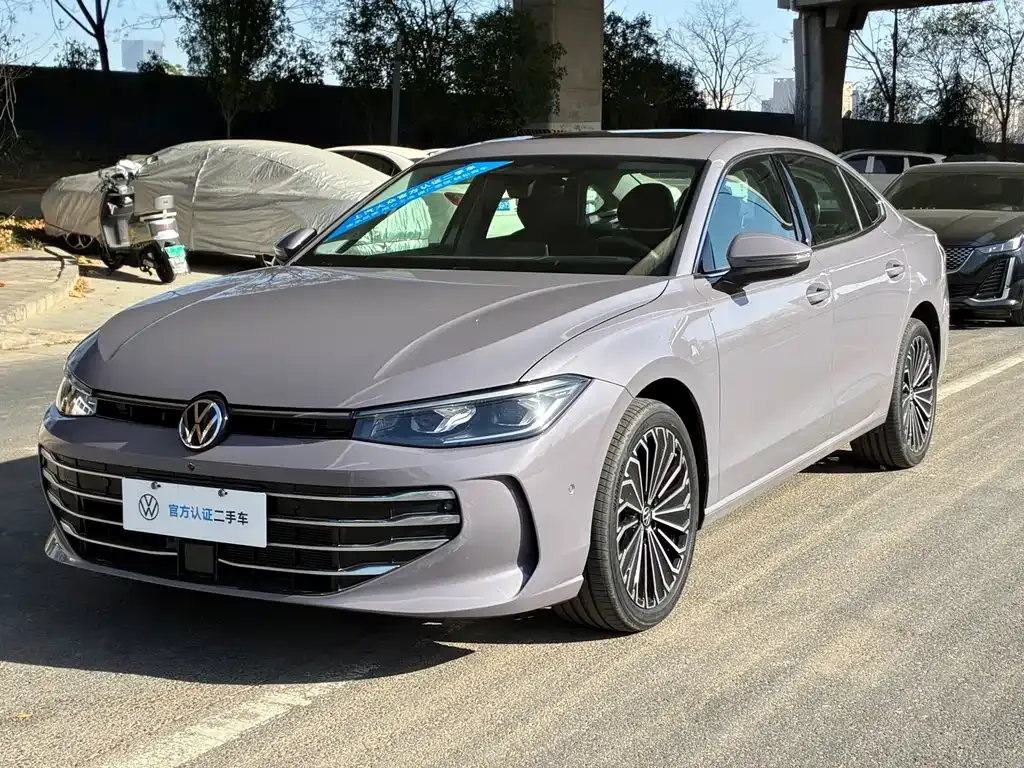 Volkswagen Passat 2024 из CN, фото 1
