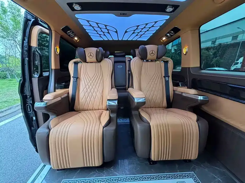 Mercedes-Benz Vito 2023 из CN, фото 7