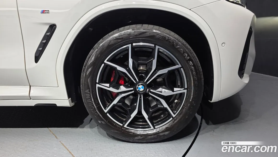 BMW X4 2023 из KR, фото 5
