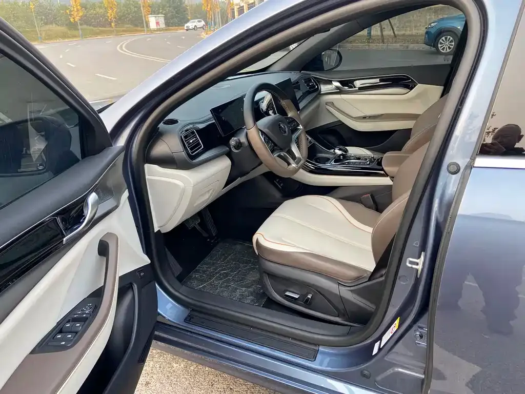 BYD Qin PLUS 2024 из CN, фото 7