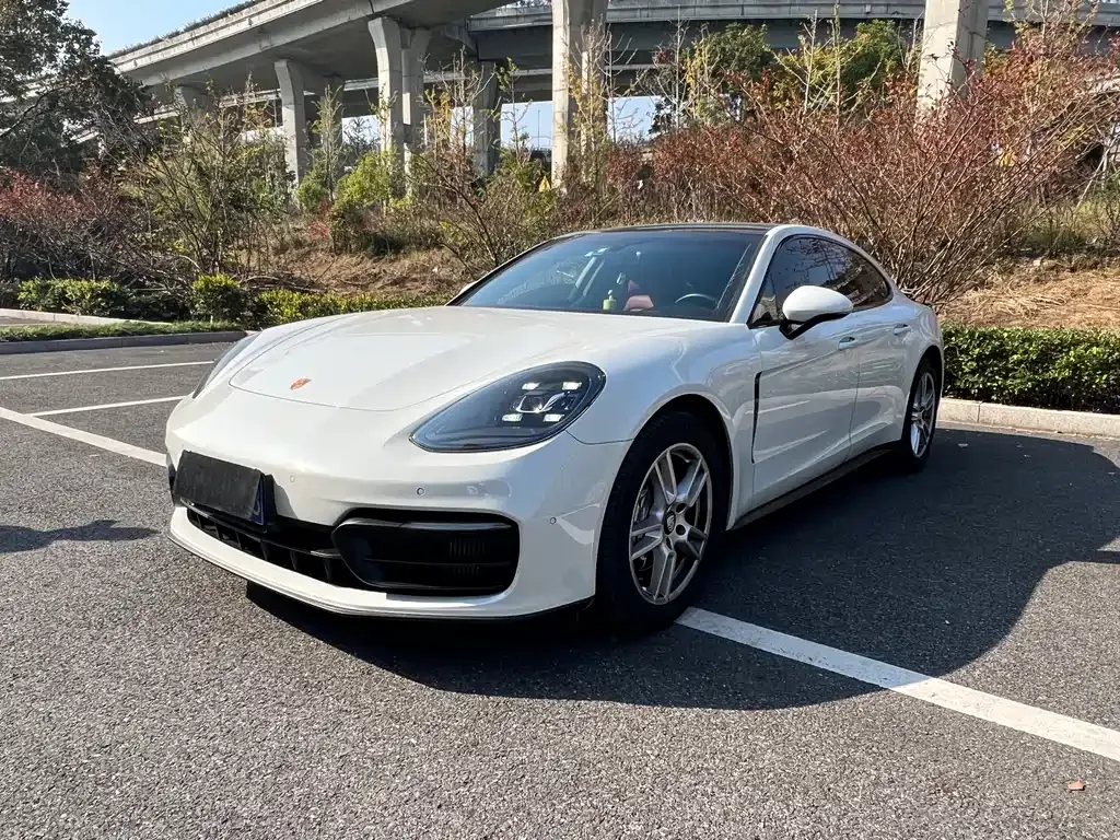 Porsche Panamera 2022 из CN, фото 1