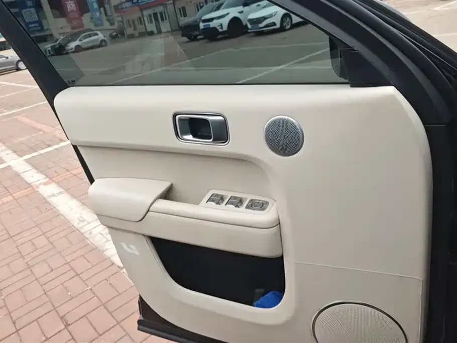 Li Auto L8 2023 из CN, фото 7