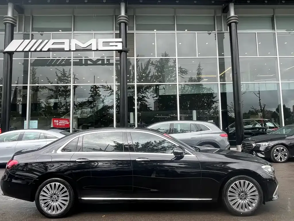 Mercedes-Benz E-Class 2023 из CN, фото 4