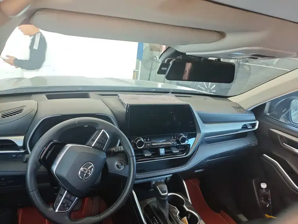 Toyota Highlander 2024 из CN, фото 7