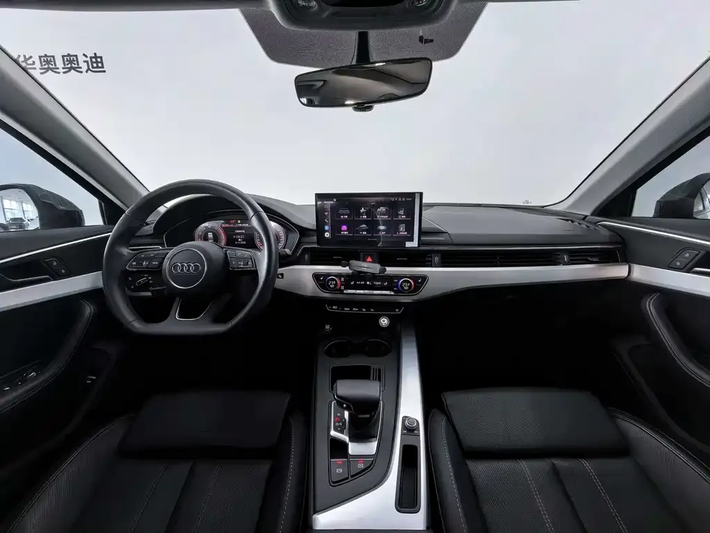 Audi A4L 2023 из CN, фото 7