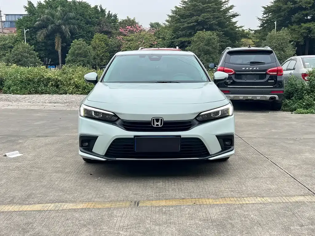 Honda Civic 2023 из CN, фото 2