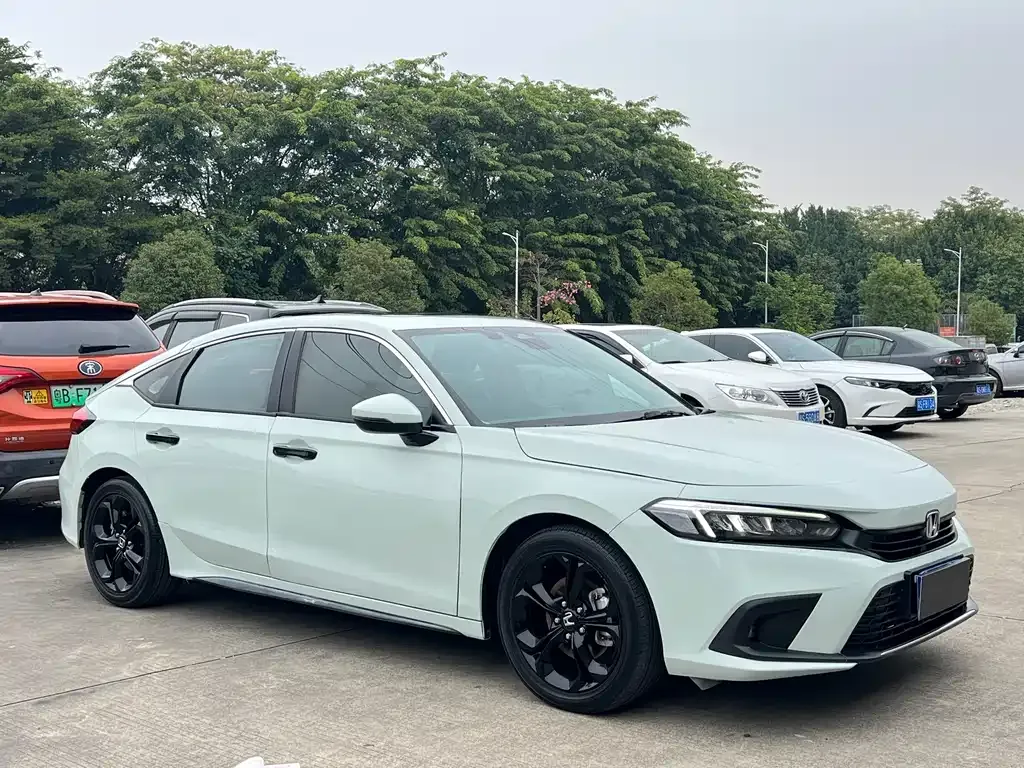 Honda Civic 2023 из CN, фото 3