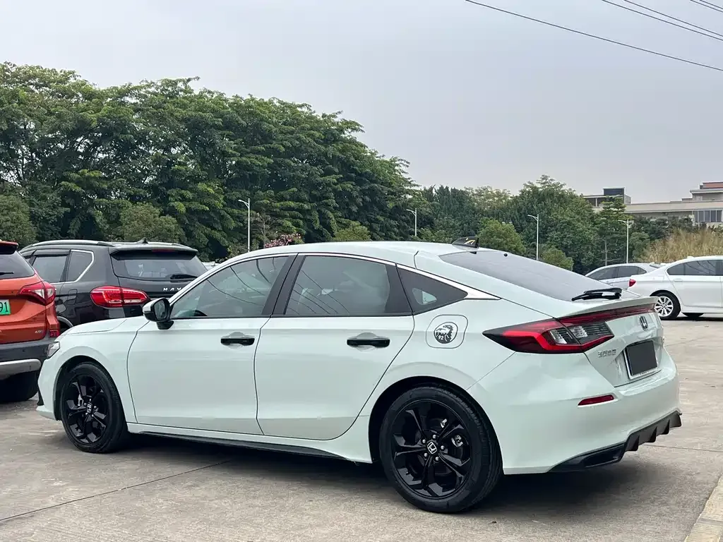 Honda Civic 2023 из CN, фото 9
