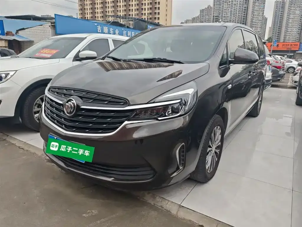 Buick GL8 2021 из CN, фото 2