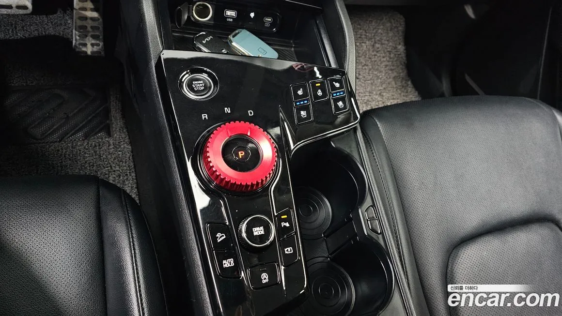 Kia Sportage — фото 9