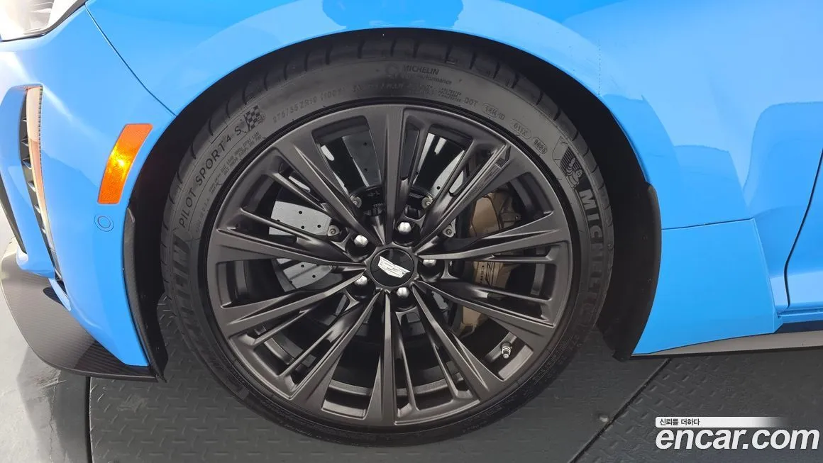 Cadillac CT5-V 2023 из KR, фото 5