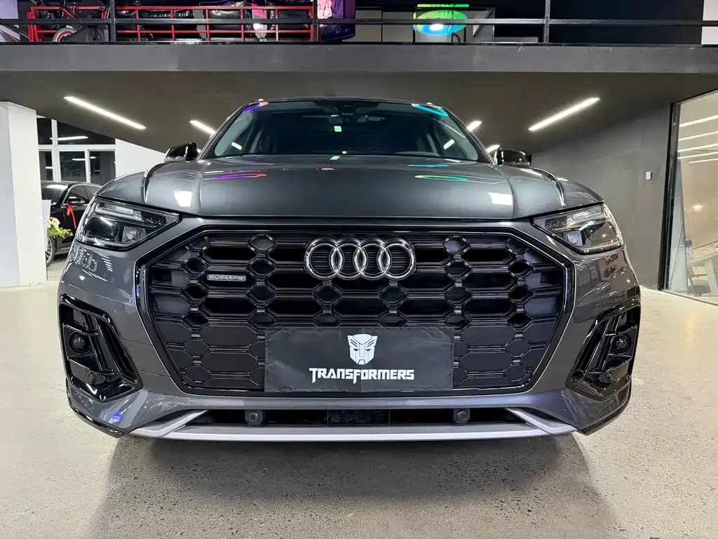 Audi Q5L 2022 из CN, фото 2