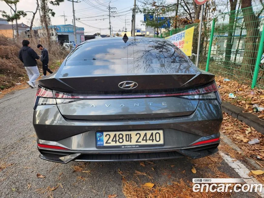 Hyundai AVANTE — фото 3