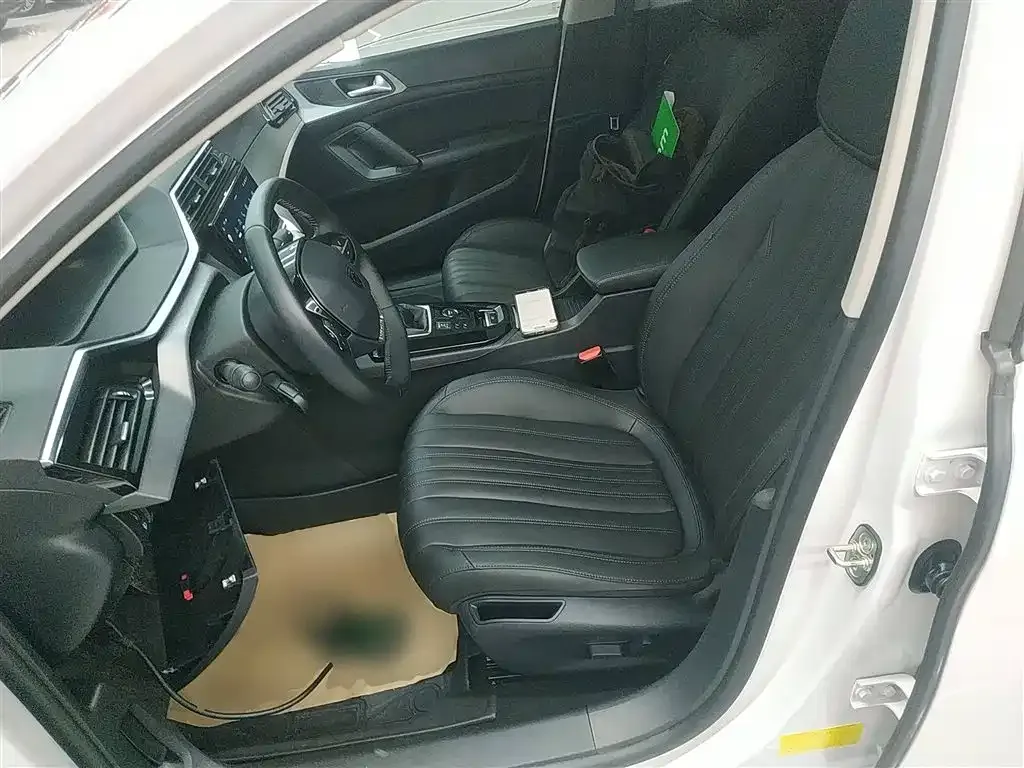 Peugeot 408 2024 из CN, фото 7