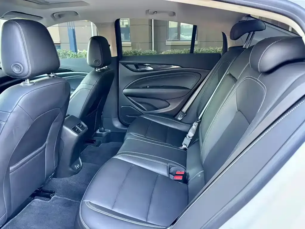 Buick Regal 2025 из CN, фото 5