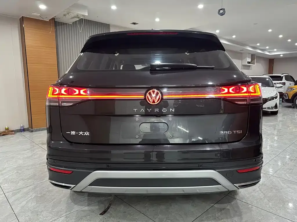 Volkswagen Tayron 2022 из CN, фото 6